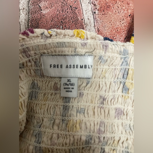 BNT:Free Assembly Mermaid Multi Ruffle Bandeau/short 2-Piece Set XL & shorts 12 - Picture 2 of 8